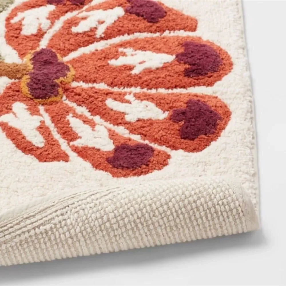 Threshold’s Pumpkin Fall Small Bath Throw Rug